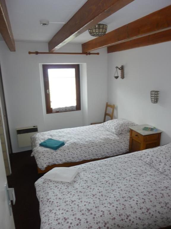 Auberge Roche Grande Entraunes Ngoại thất bức ảnh